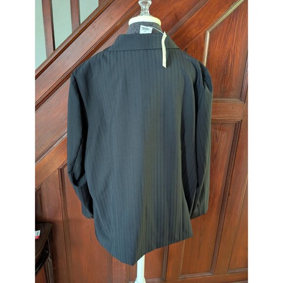 Fashion Bug Womens Plus Size 22W Black Pinstripe Zip-Front Jacket NWT - Picture 2 of 7
